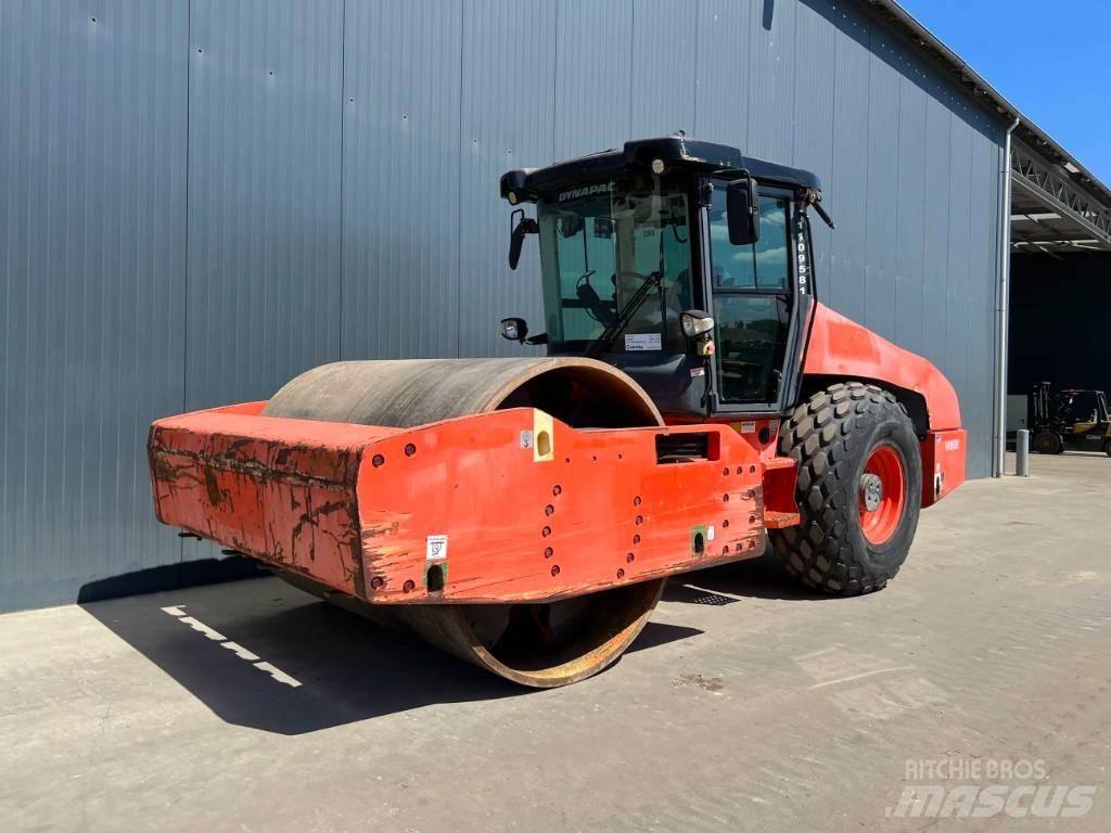 Dynapack CA6500D Tahačové válce