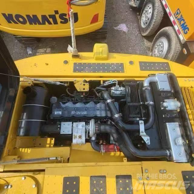 Komatsu PC 210 LC Pásová rýpadla