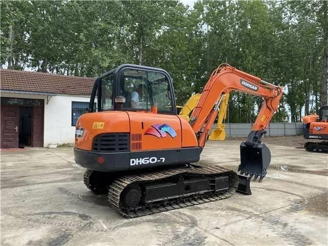 Doosan DH 60-7 Mini rýpadla < 7t