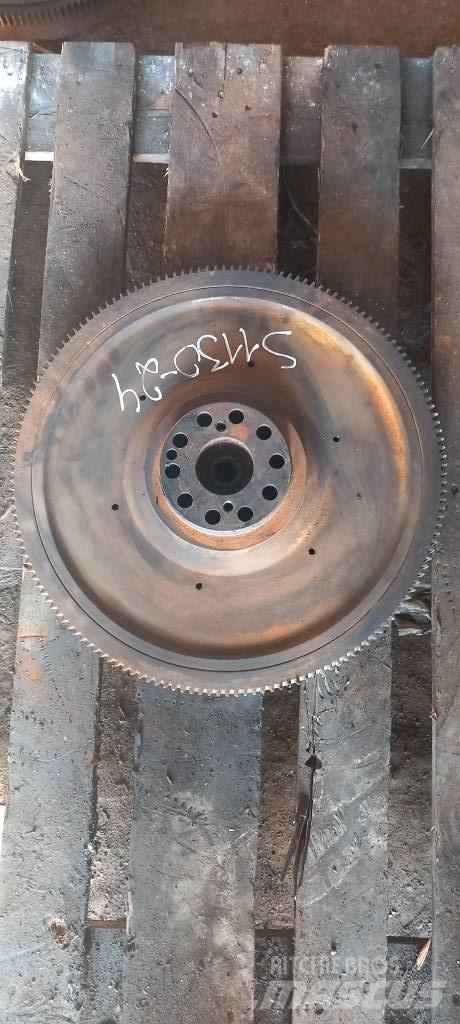 Scania R 440.   1805086 Motory