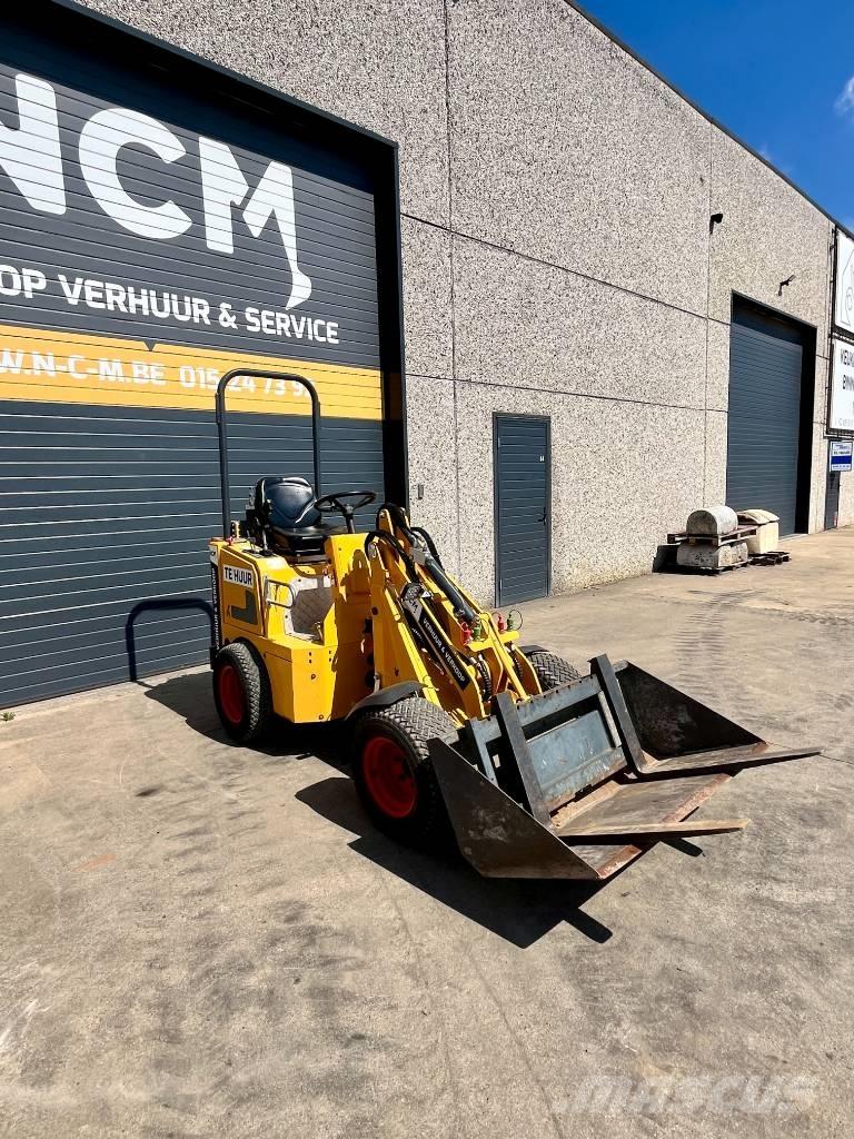 Knikmops KM 100 Kolové nakladače