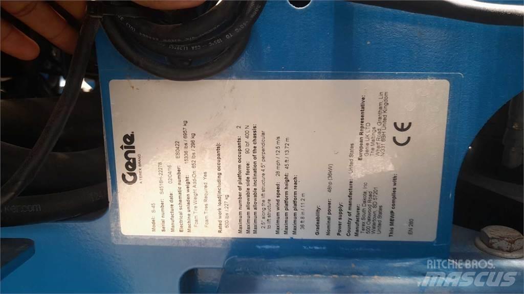Genie S45 Teleskopické plošiny