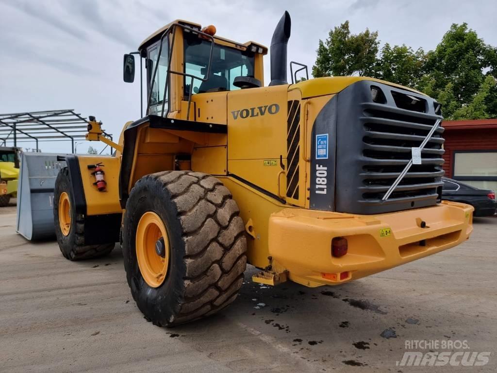 Volvo L 180 F Kolové nakladače