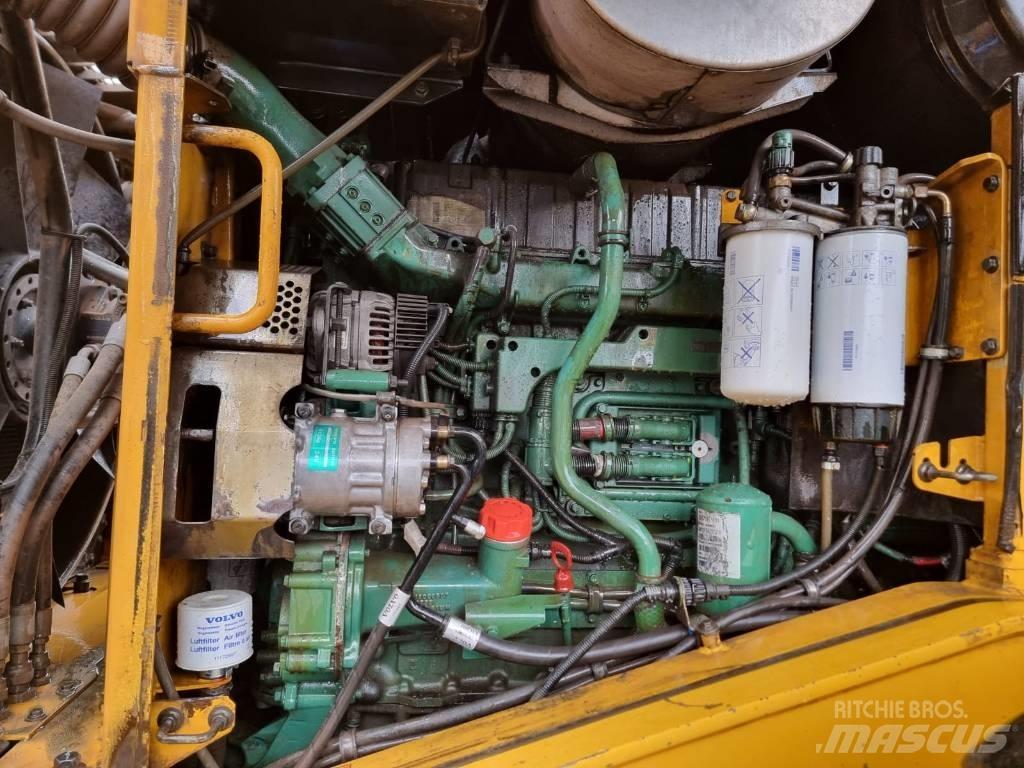 Volvo L 180 F Kolové nakladače
