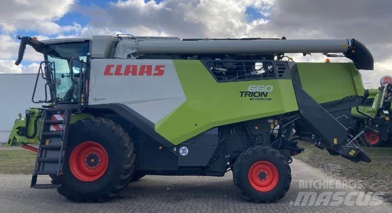 CLAAS TRION 660 Sklízecí mlátičky
