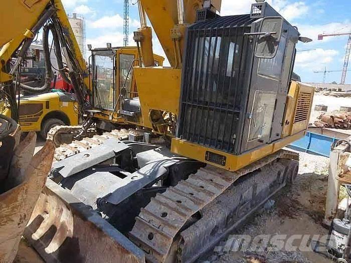 Liebherr 944C Speciální bagry