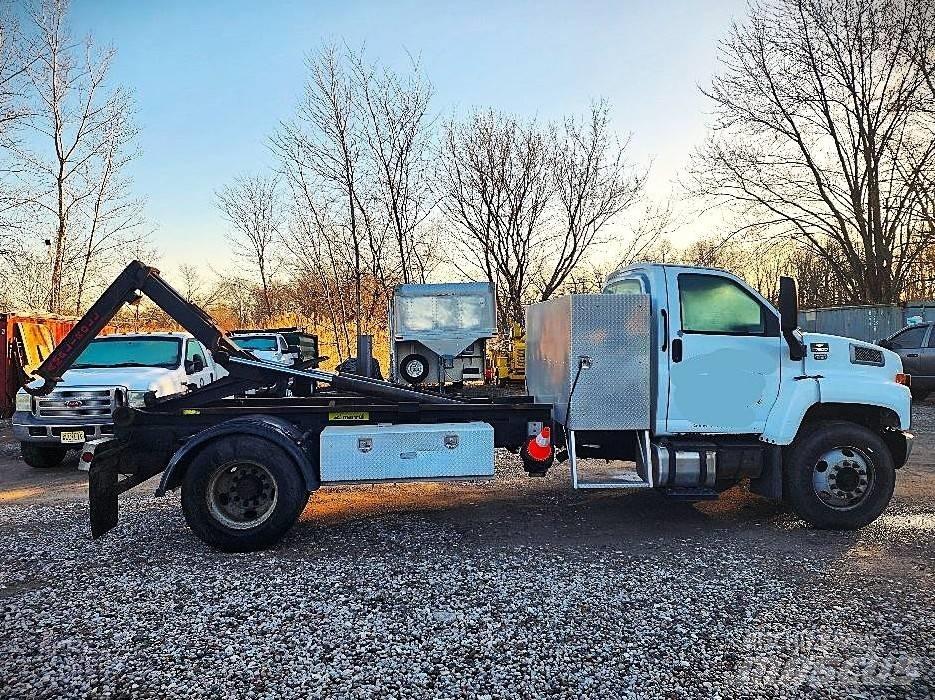 GMC 7500 Hákový nosič kontejnerů