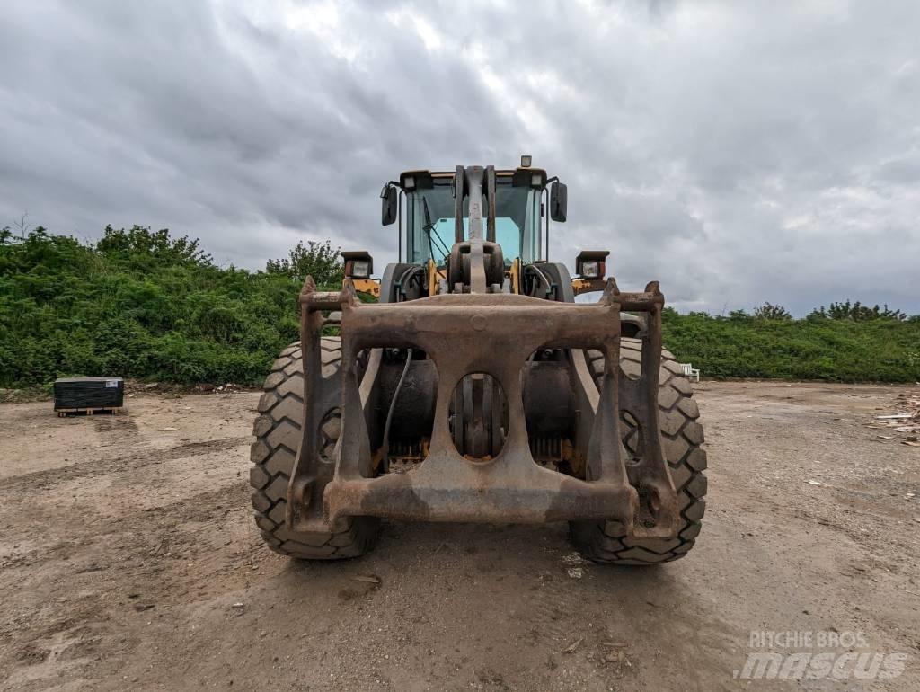 Volvo L 110 F Kolové nakladače