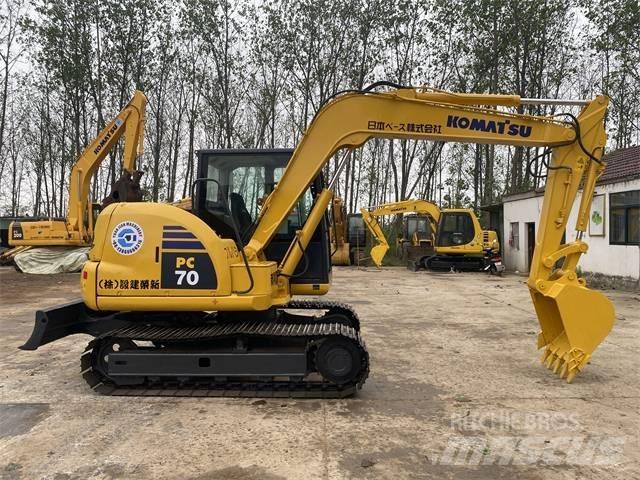 Komatsu PC70-8 Pásová rýpadla