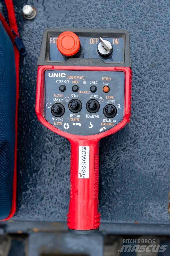 Unic URW-547 CDER Minijeřáby