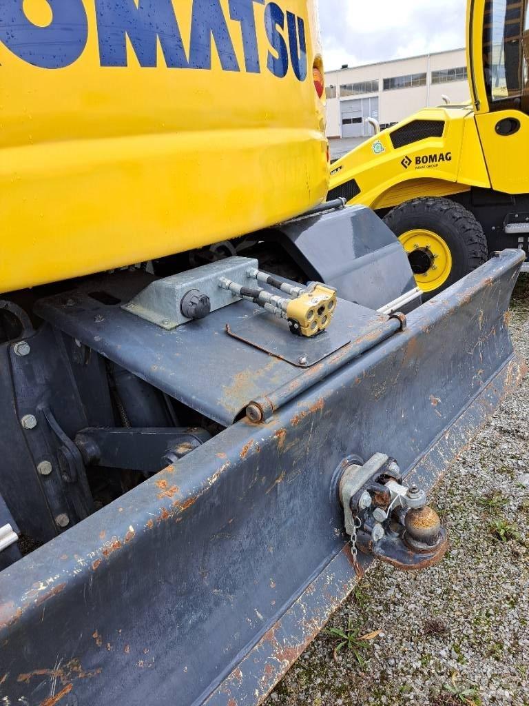 Komatsu PW148-11 Kolová rýpadla