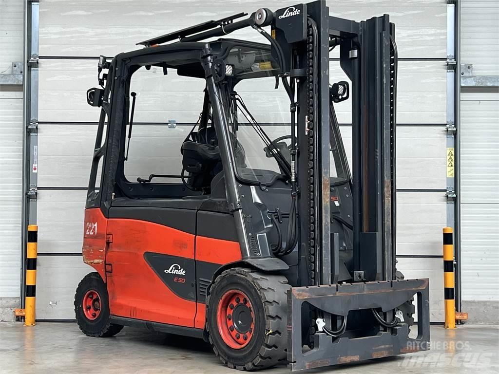 Linde E50HL-01 Akumulátorové vozíky