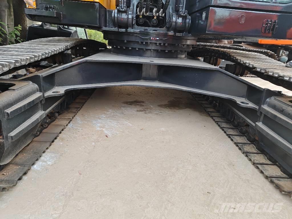 Volvo EC 380 D L Pásová rýpadla