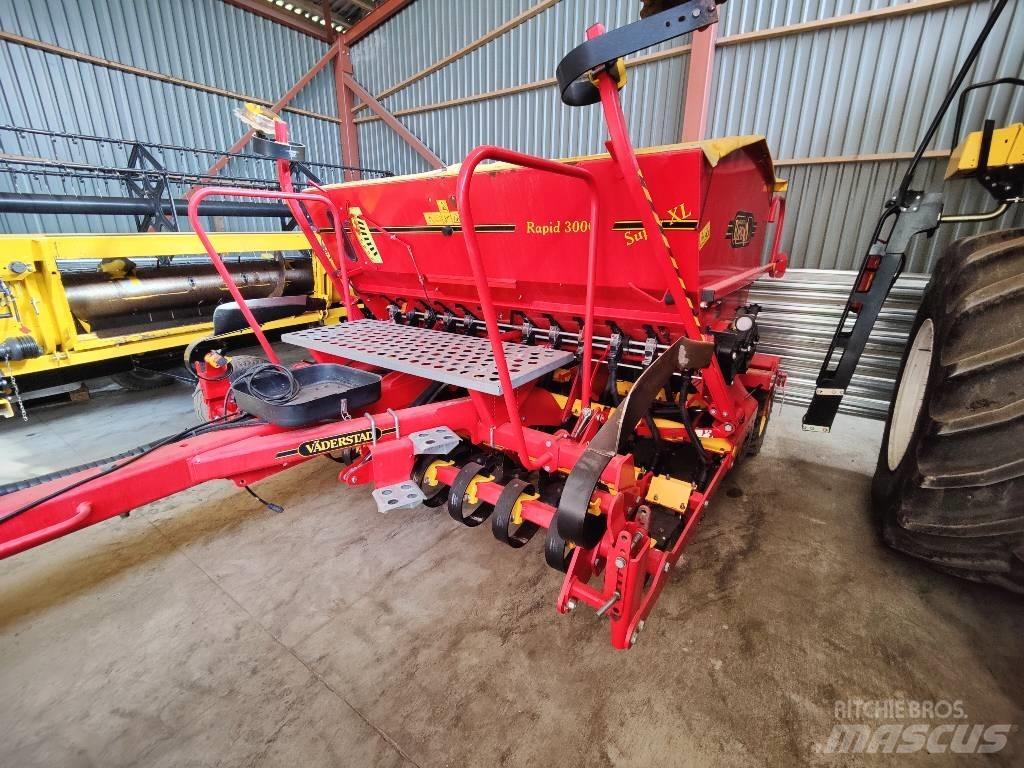Väderstad Rapid300C Mechanické secí stroje