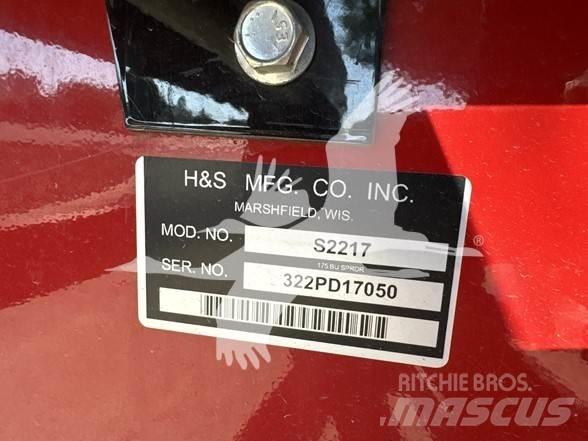 H&S 2217 Rozmetadla chlévské mrvy