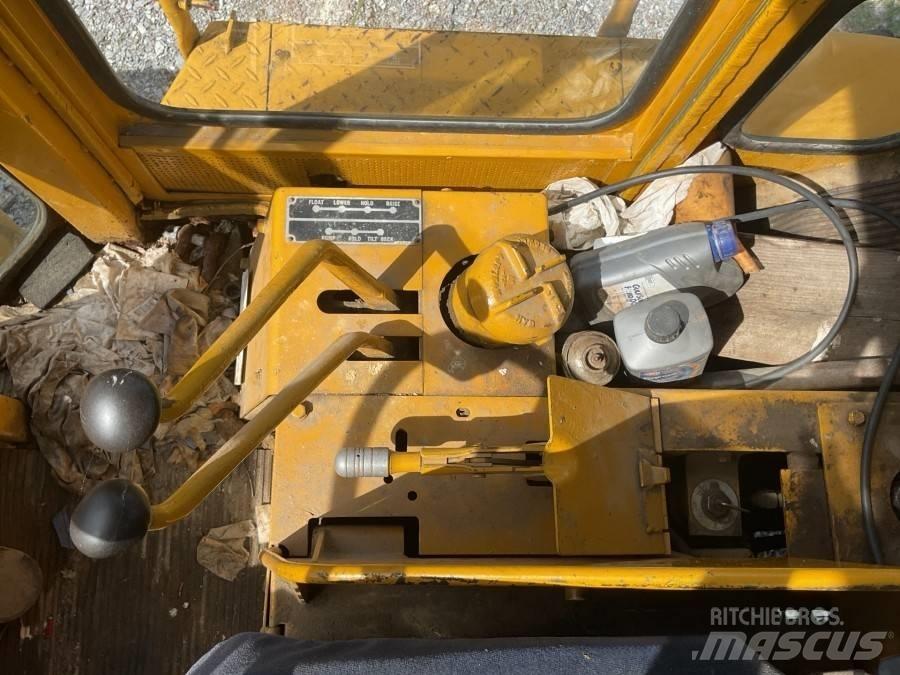 CAT 950 C Kolové nakladače
