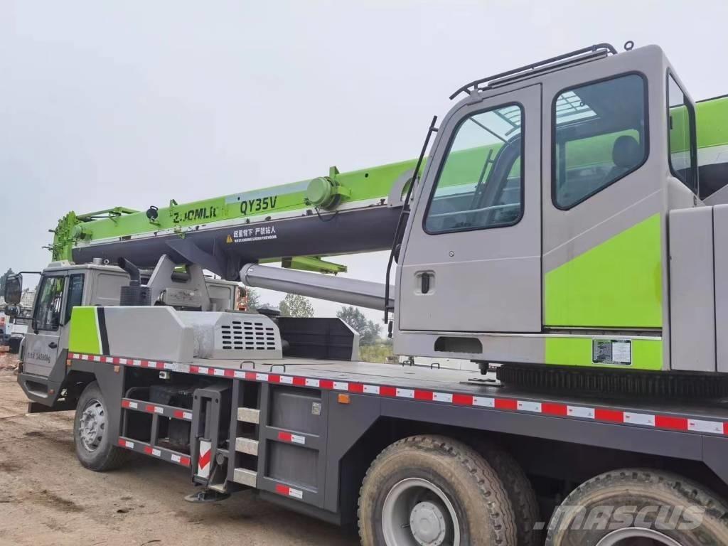 Zoomlion ZTC350 Univerzální terénní jeřáby
