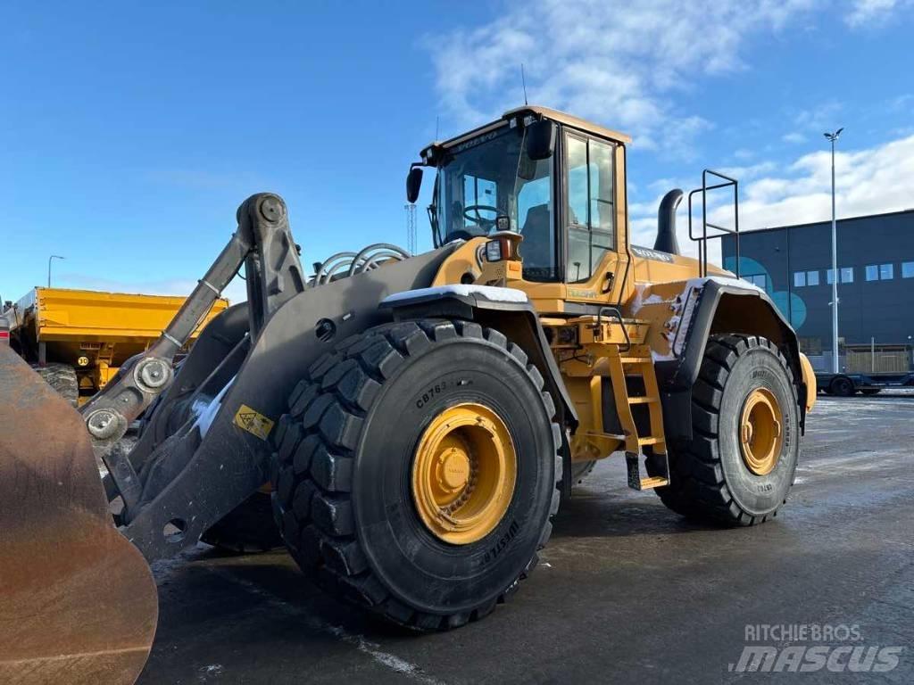 Volvo L 220 G Kolové nakladače