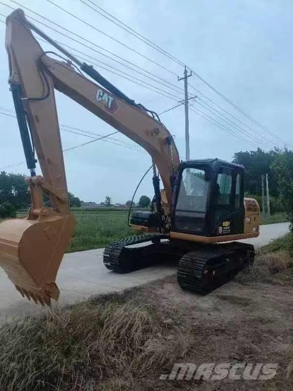 CAT 313 D2 GC Pásová rýpadla