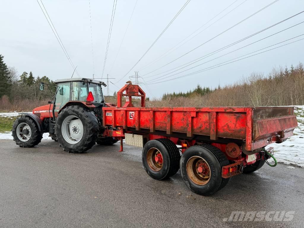 Massey Ferguson 4270 Traktory