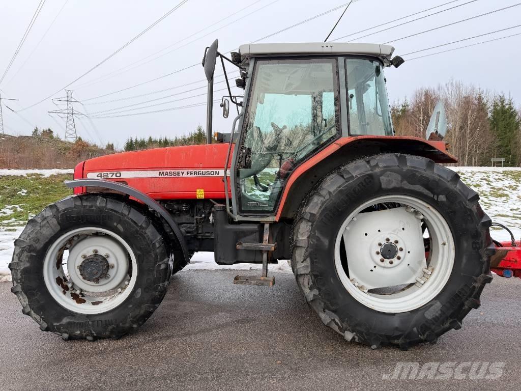 Massey Ferguson 4270 Traktory