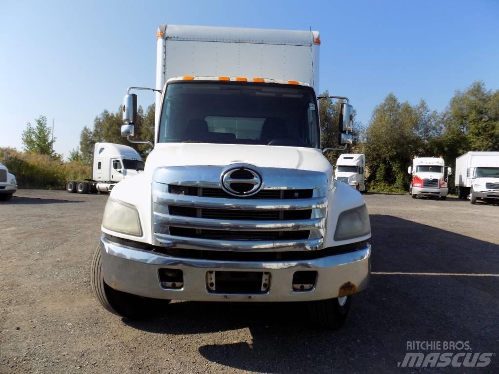 Hino 358 Chladírenské nákladní vozy
