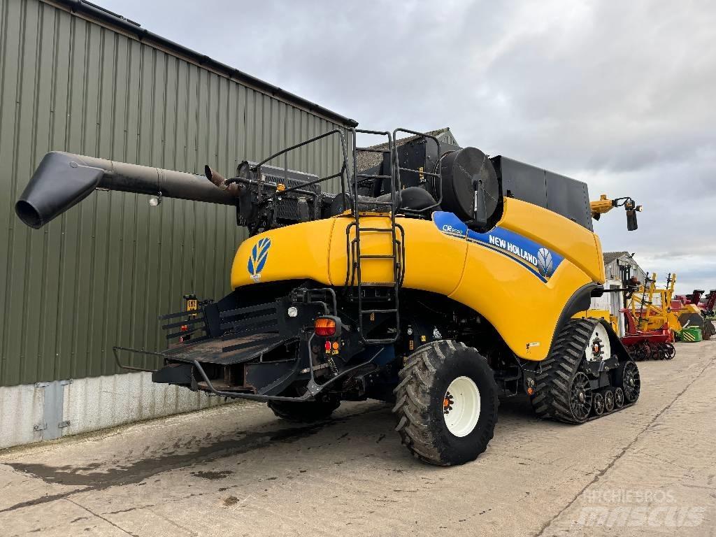 New Holland CR 9090 Sklízecí mlátičky
