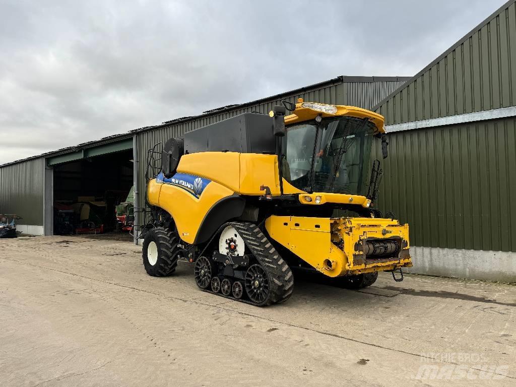 New Holland CR 9090 Sklízecí mlátičky