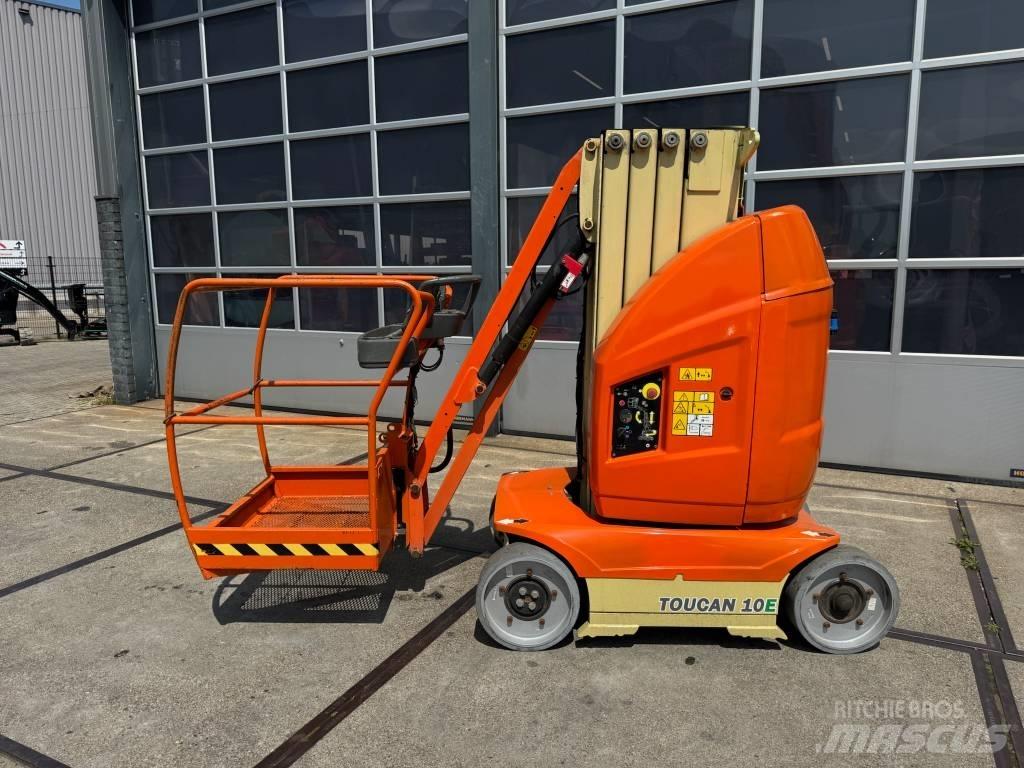 JLG Toucan 10 E Vertikální sloupové výtahy