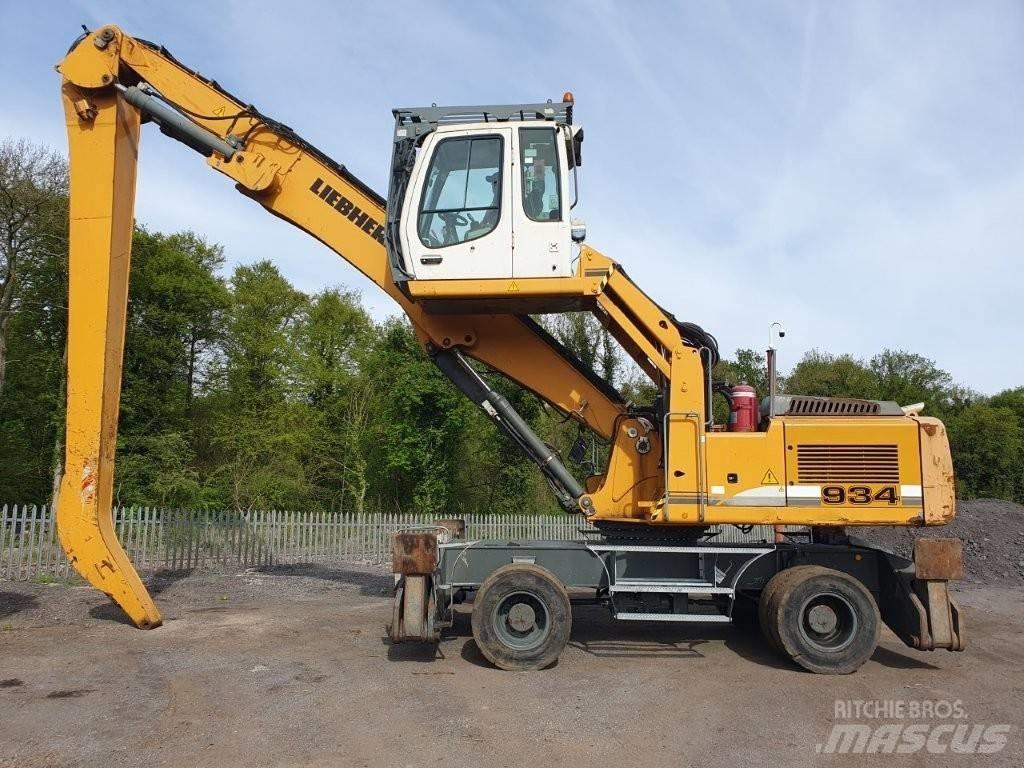 Liebherr A 934 C Stroje pro manipulaci s odpadem