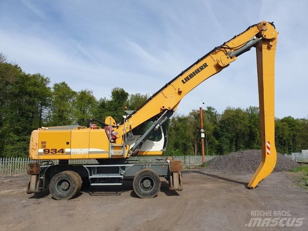 Liebherr A 934 C Stroje pro manipulaci s odpadem