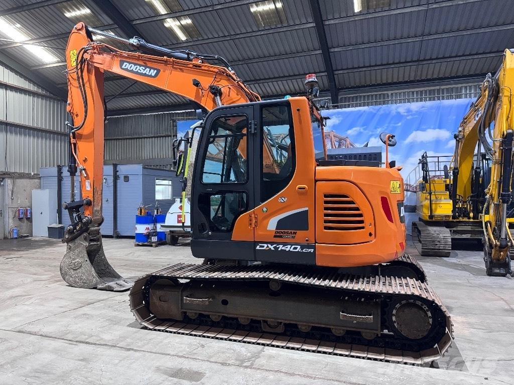 Doosan DX 140 LCR-5 Pásová rýpadla