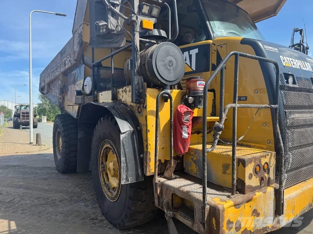 CAT 770 Pevné dempry