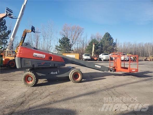 SkyJack SJ40T Teleskopické plošiny