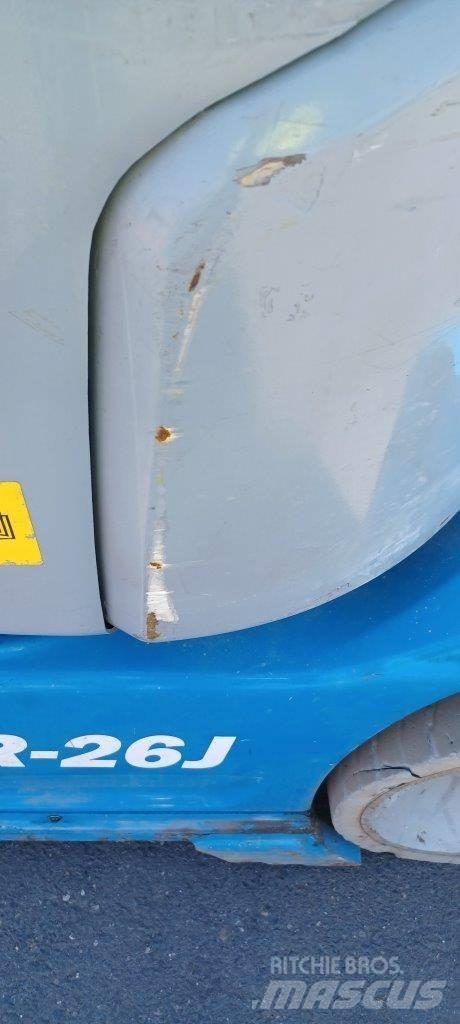 GENIE GR26J Vertikální sloupové výtahy