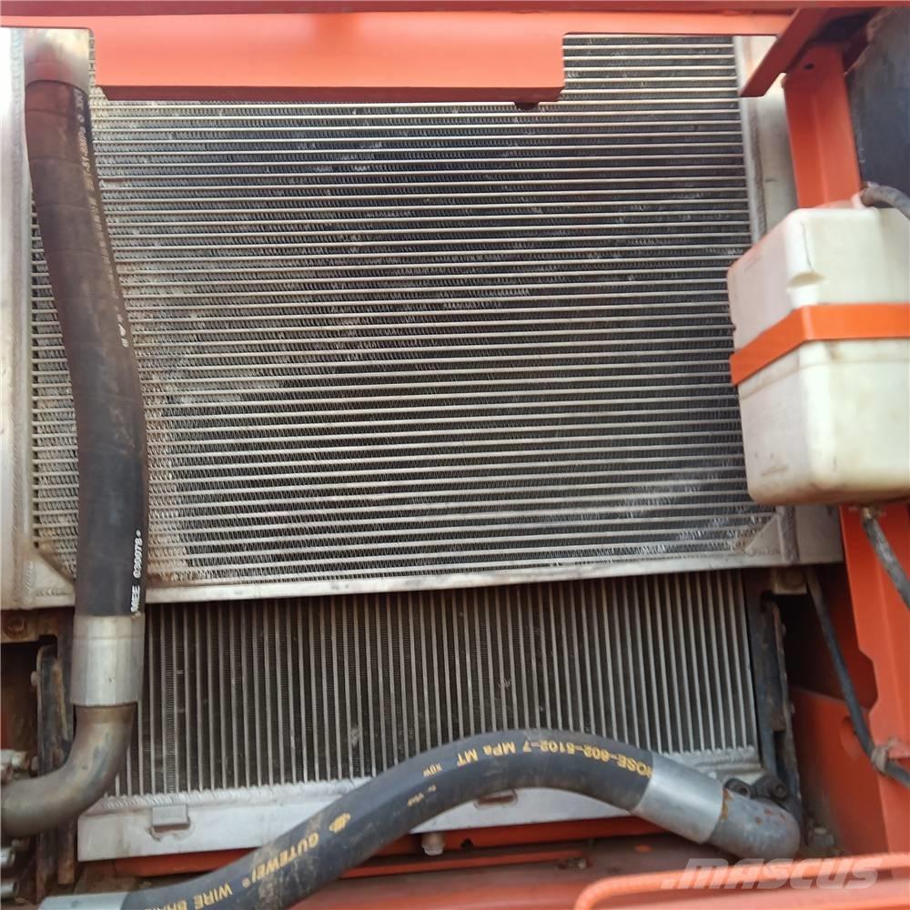 Doosan DH300LC-7 Pásová rýpadla