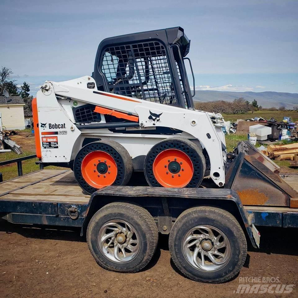 Bobcat S 450 Smykem řízené nakladače