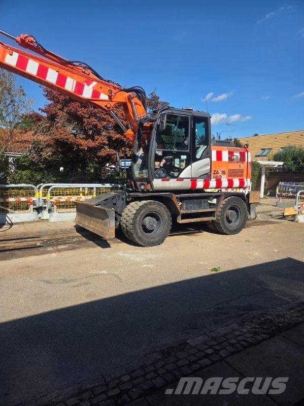 Hitachi Zaxis 140 W Kolová rýpadla
