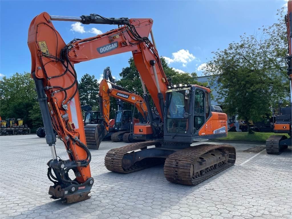 Doosan DX235LC-5 Pásová rýpadla