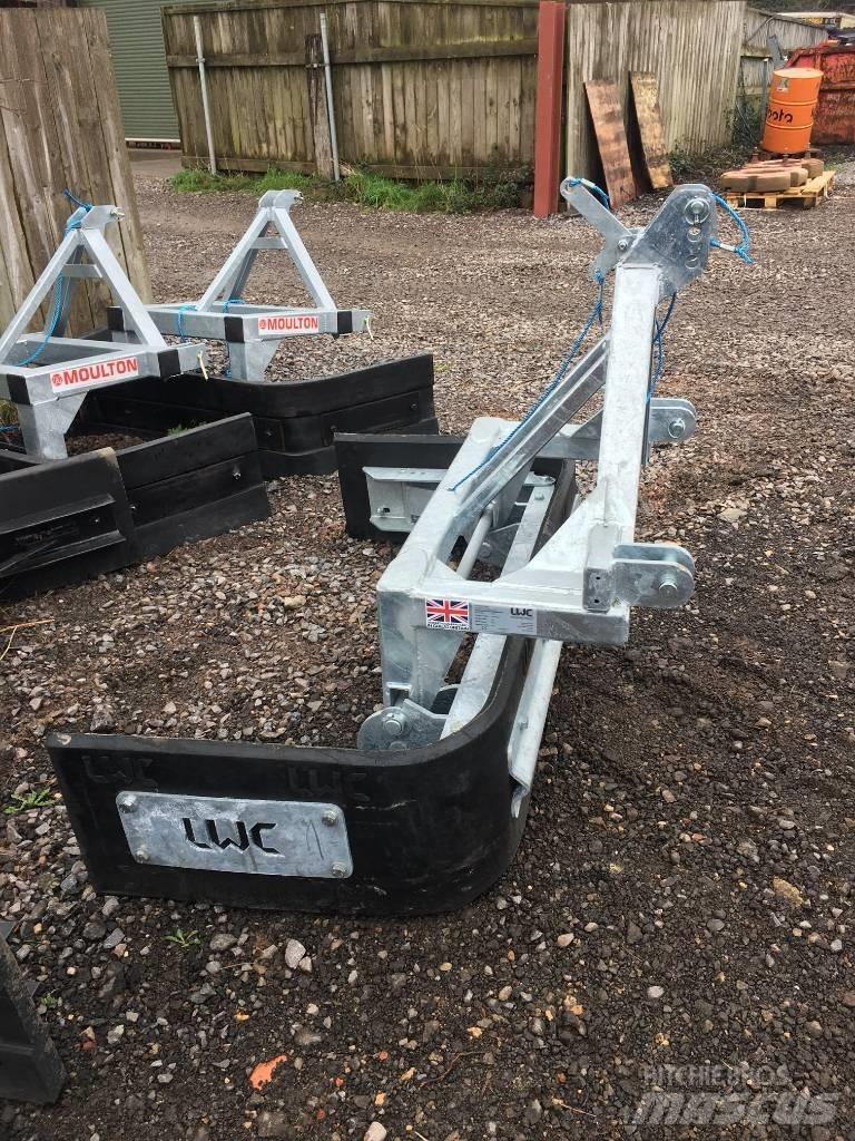 LWC YARD SCRAPER Další