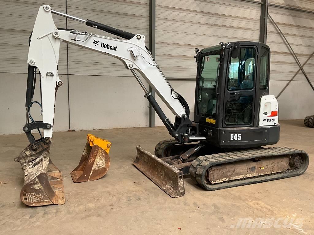 Bobcat E 45 Mini rýpadla < 7t