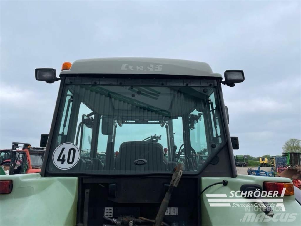 CLAAS CELTIS 426 Traktory
