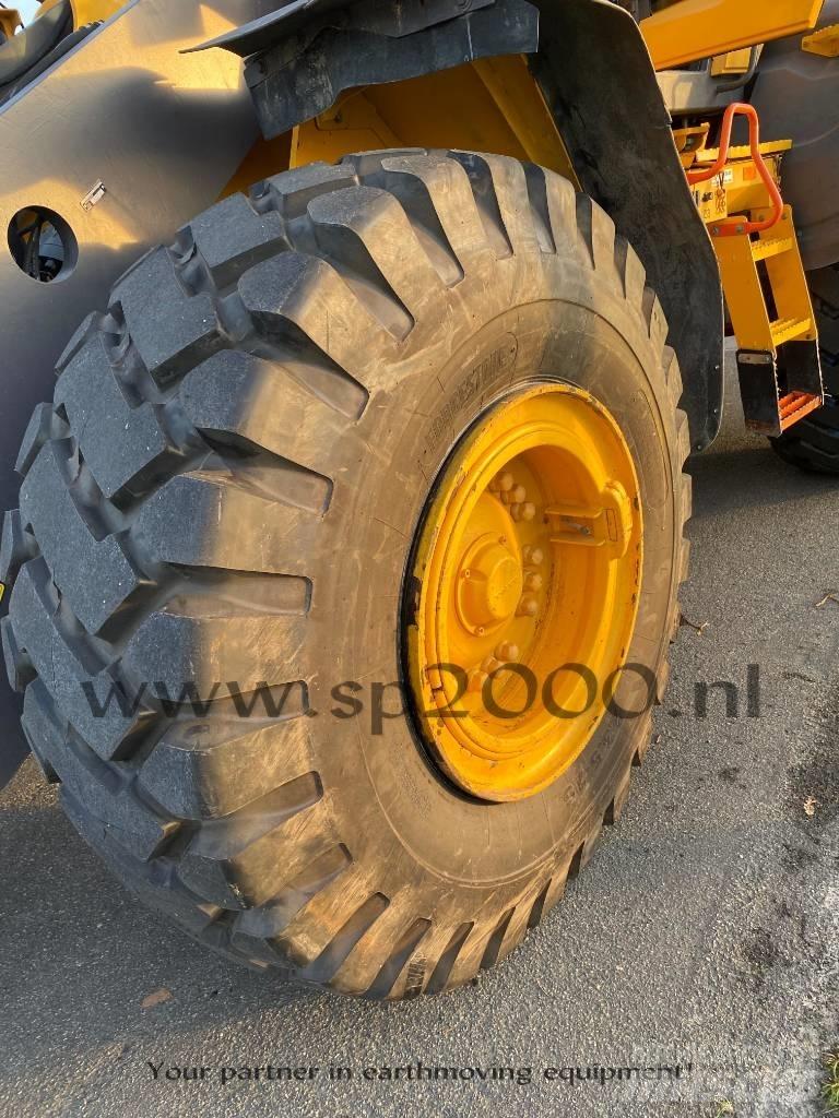 Volvo L 120 H Kolové nakladače