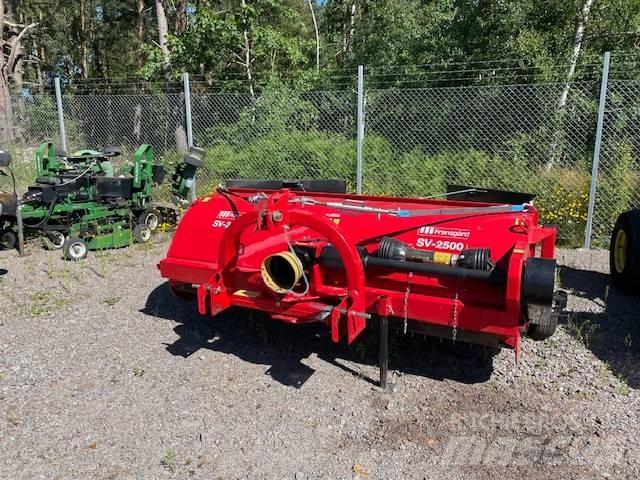 Fransgård SV 2500 Obraceče a shrabovače sena