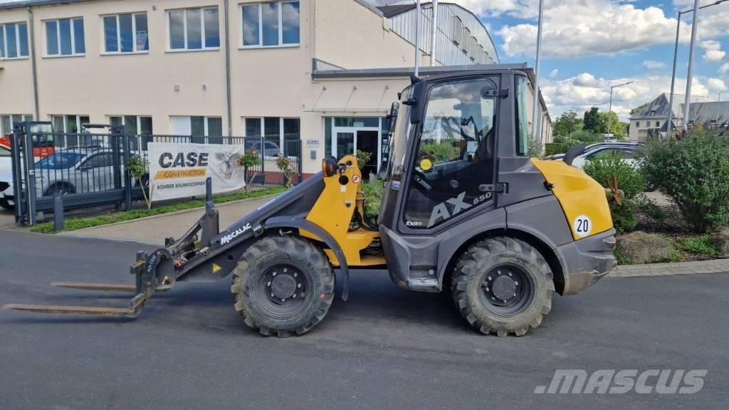 Mecalac AX 850 Kolové nakladače