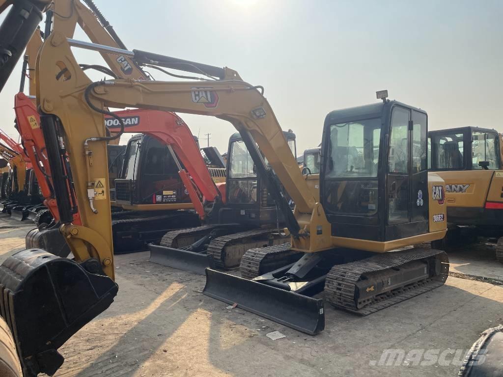 CAT 306E2 Mini rýpadla < 7t