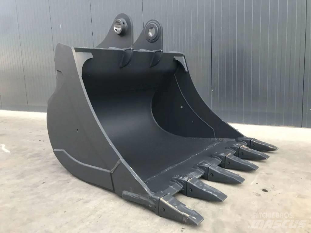 Komatsu PC228 Lopaty