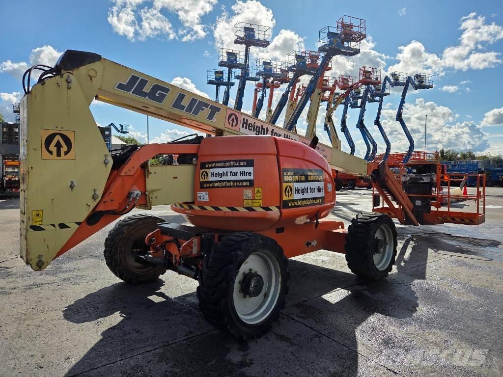 JLG 600 AJ Kloubové plošiny