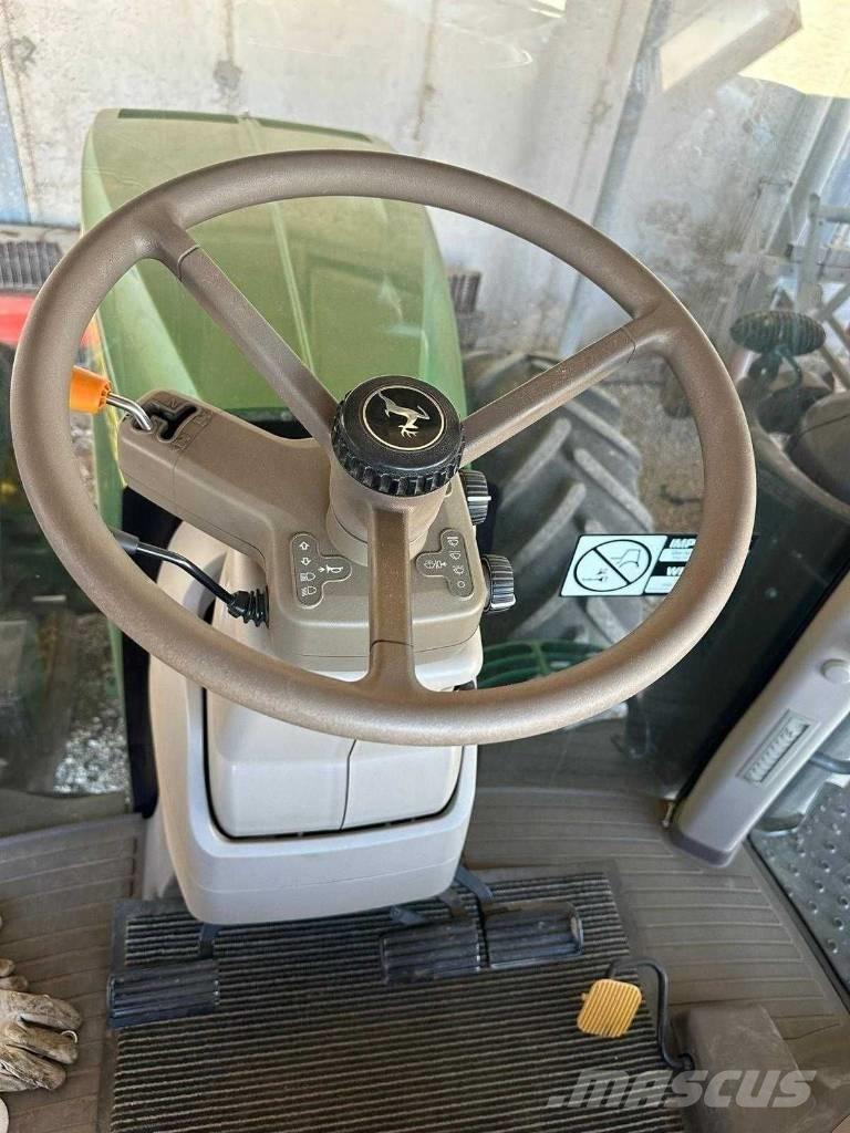 John Deere 7290 R Traktory