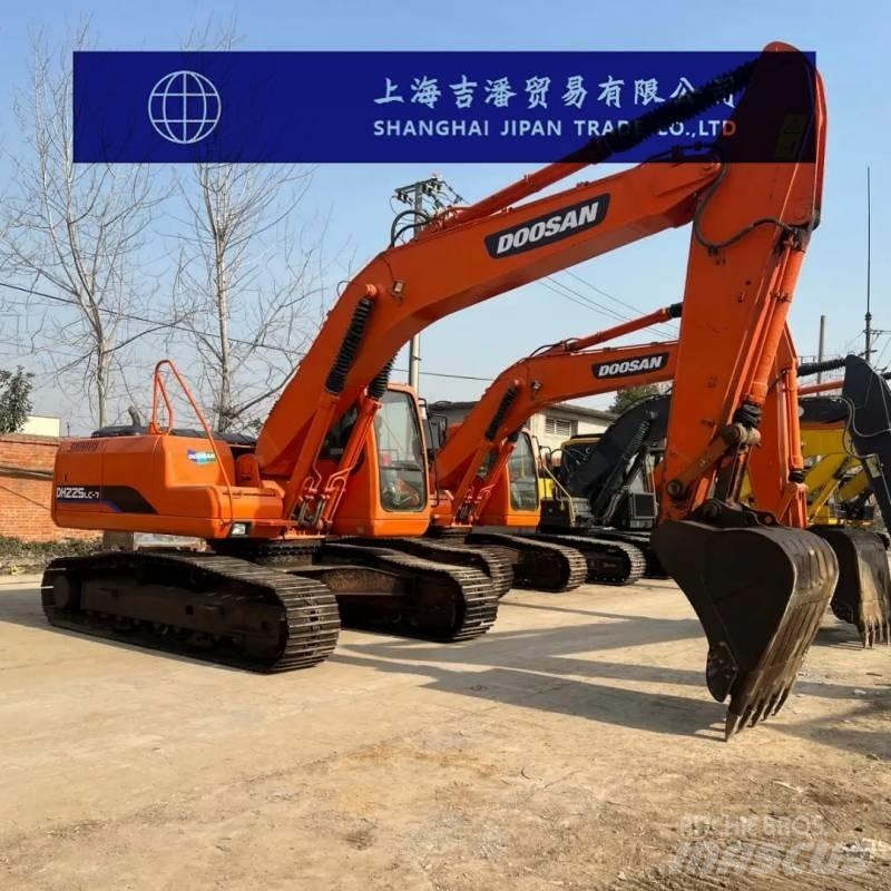 Doosan DH 225 LC-7 Pásová rýpadla